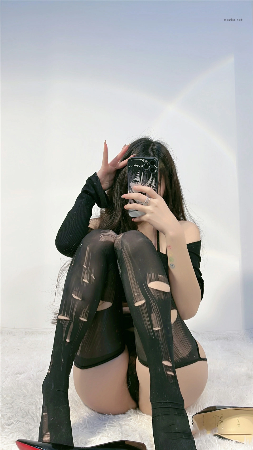 陈佩奇 – 蜜桃黑丝极光【31P】